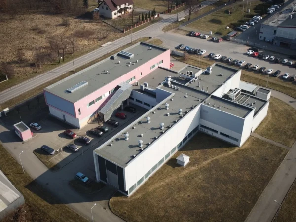 Hala Laboratorium Syntezy Ammonotermalnej Instytutu Wysokich Ciśnień w Stanisławowie Pierwszym, fot. Tomasz Sochacki